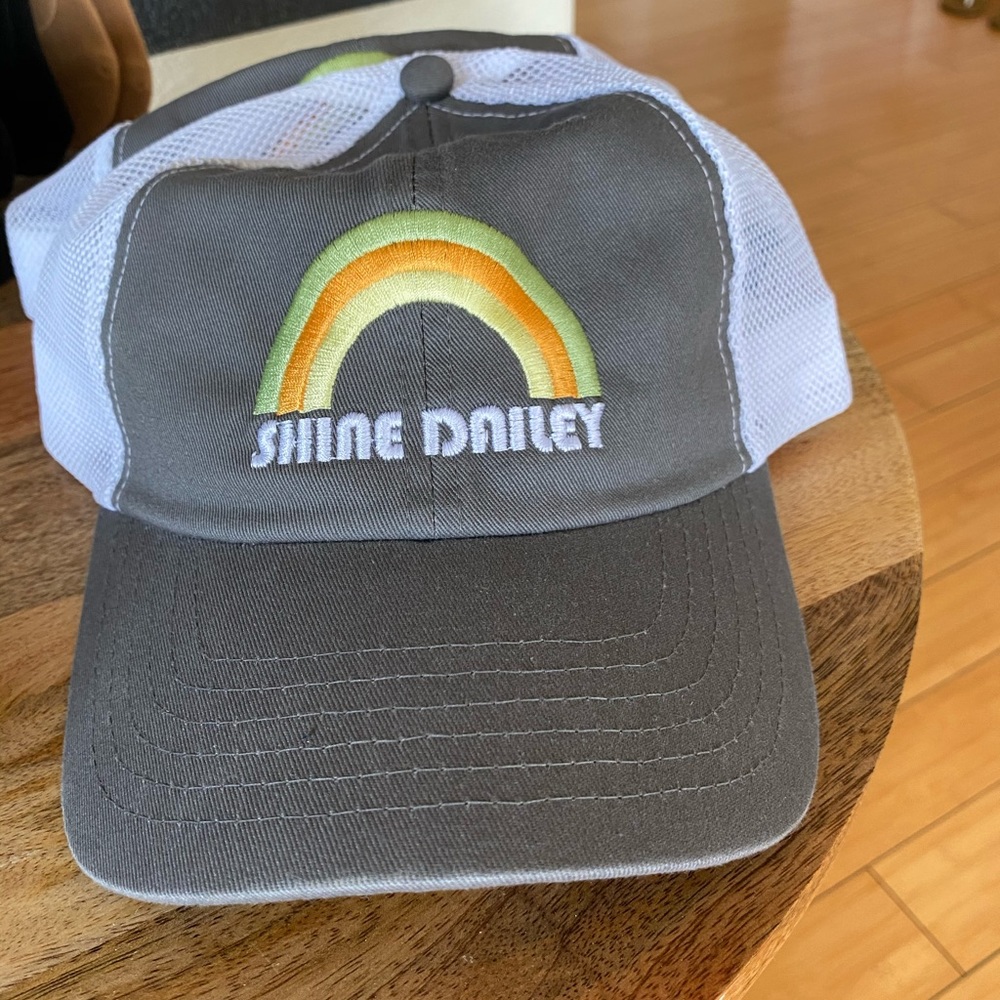 Trucker cap